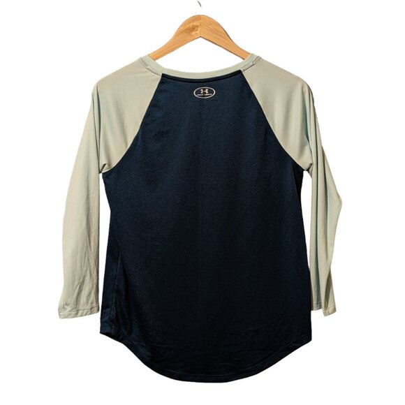 Hurley Loose Fit Heat Gear Long Sleeve Top EUC - Picture 2 of 8